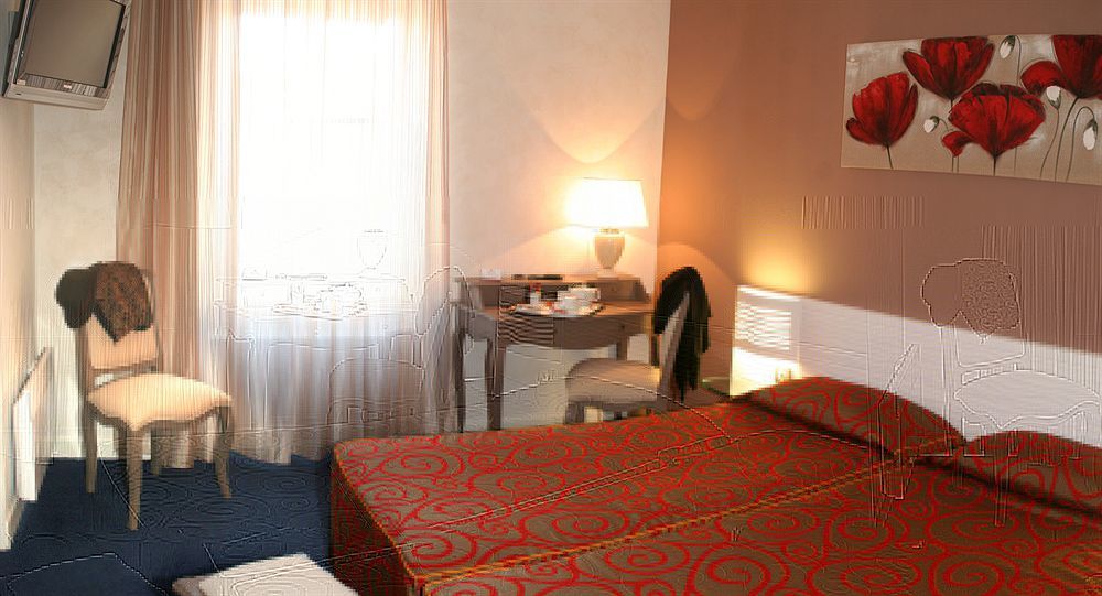 Hotel Arverna Vichy - Clt'Hotel Exterior foto
